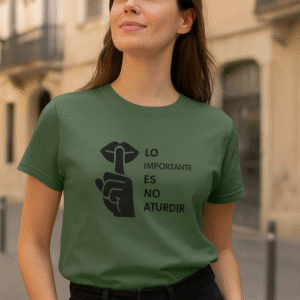 camiseta lo importante es no aturdir diseño ironico minimalista regalo original